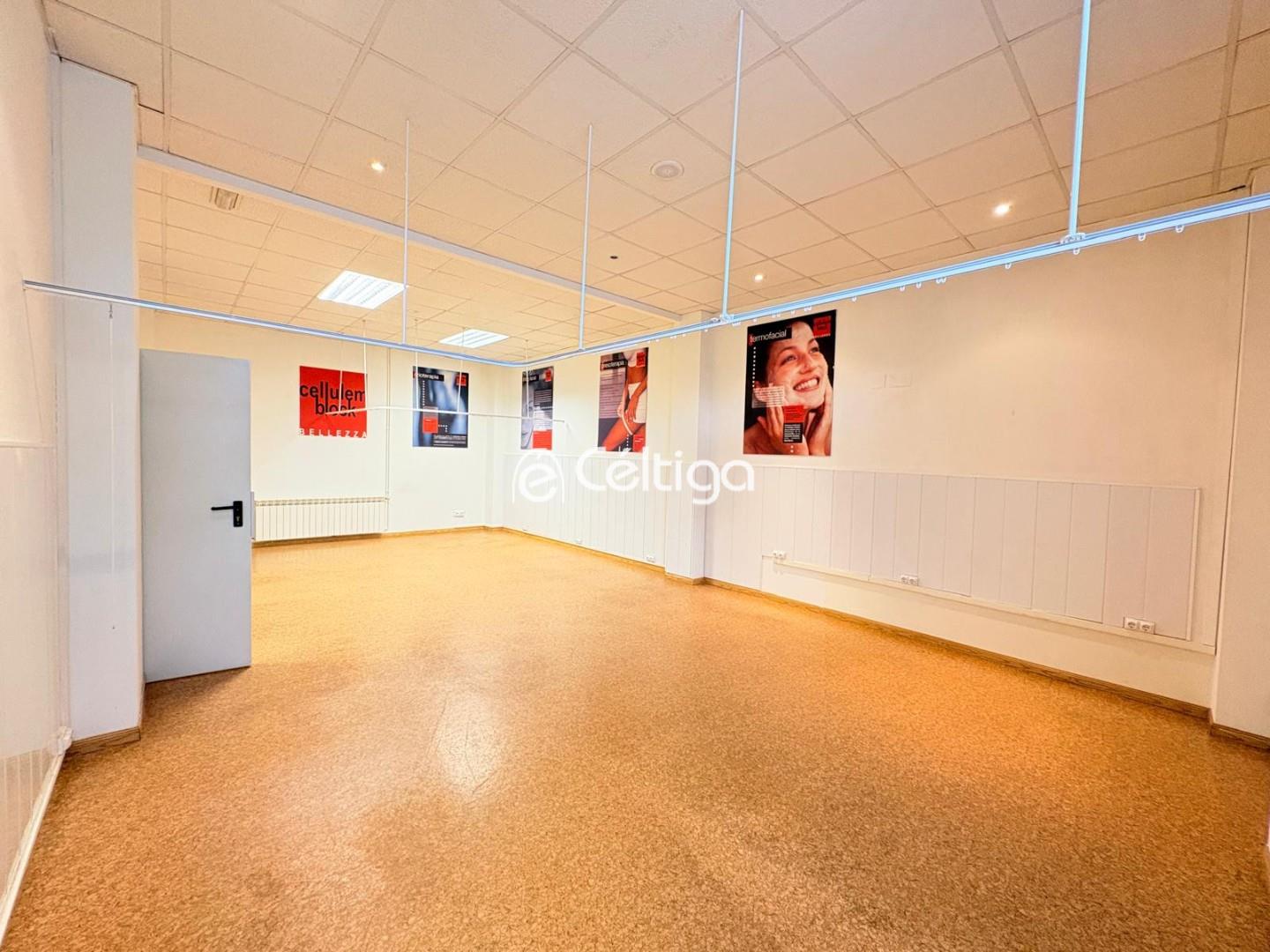 TEMPLE- LOCAL COMERCIAL 160 M2