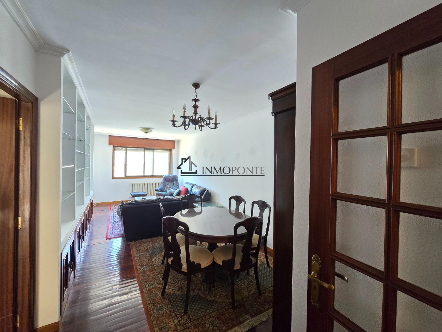 Se vende piso de 3 habitaciones en Cruz Gallastegui.